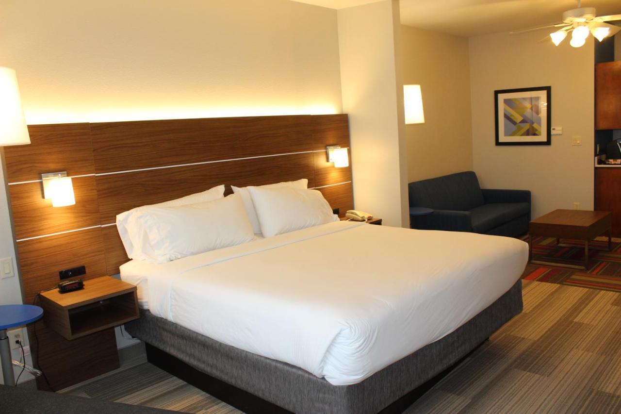 Holiday Inn Express Hotel & Suites Mansfield By Ihg Exterior photo