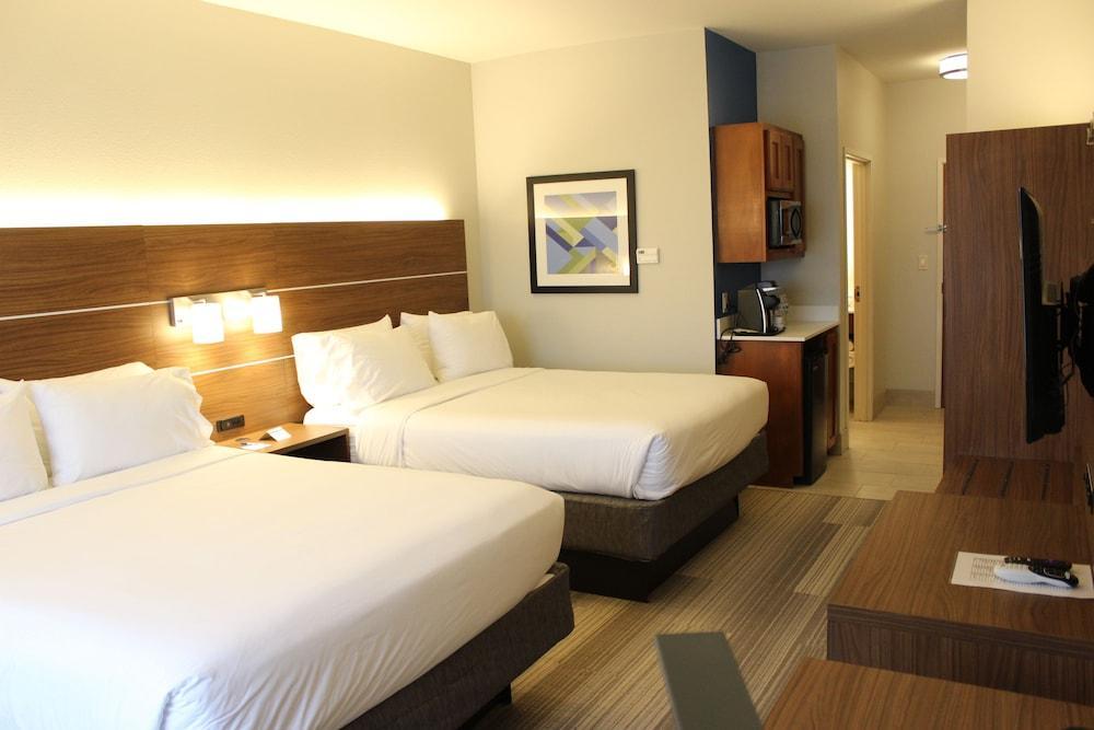 Holiday Inn Express Hotel & Suites Mansfield By Ihg Exterior photo