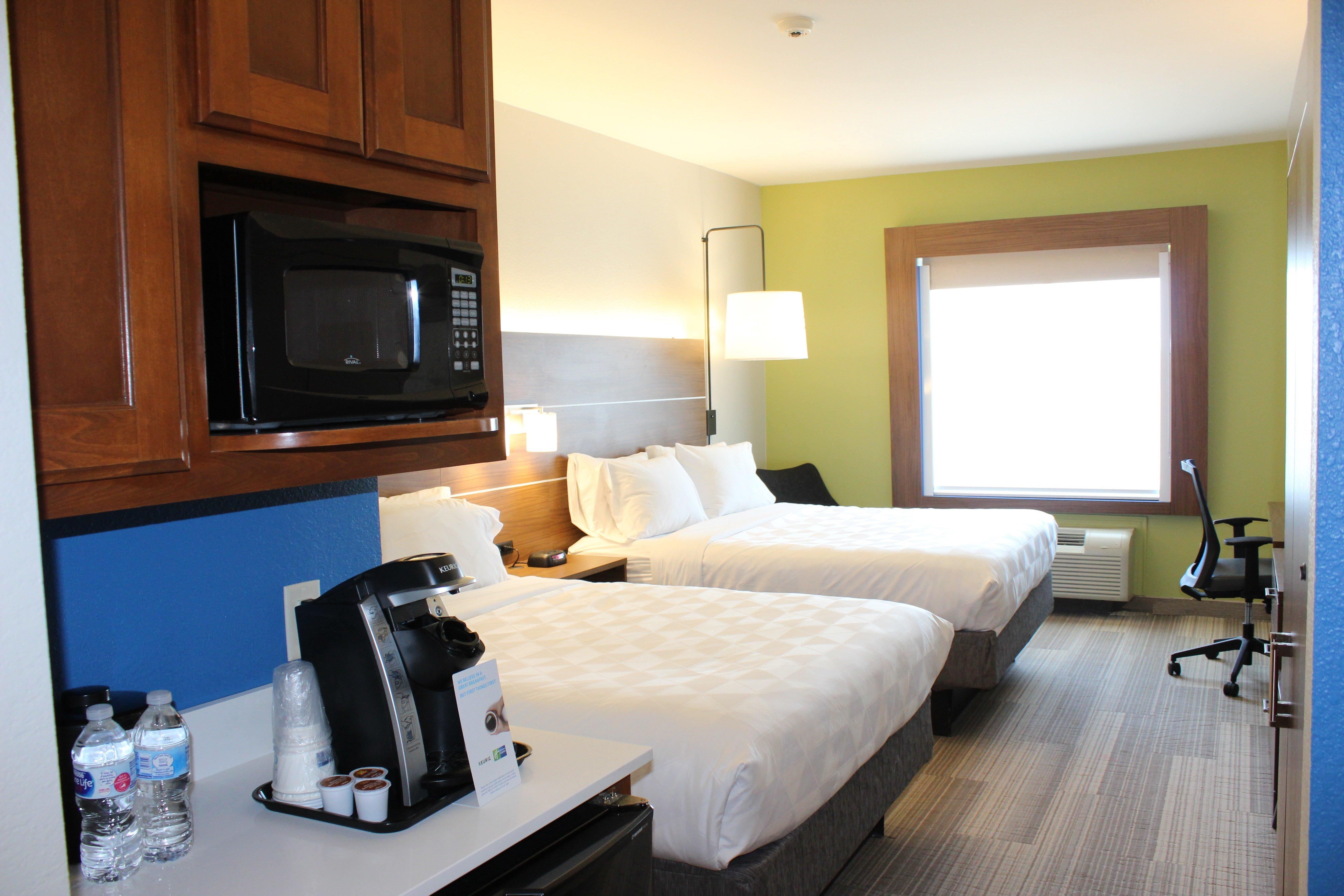 Holiday Inn Express Hotel & Suites Mansfield By Ihg Exterior photo